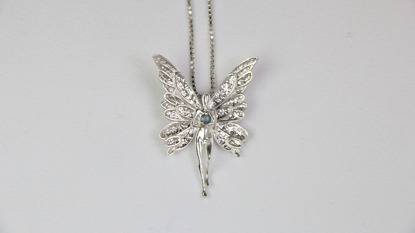 ALDEA DE TIERRA - IRINA