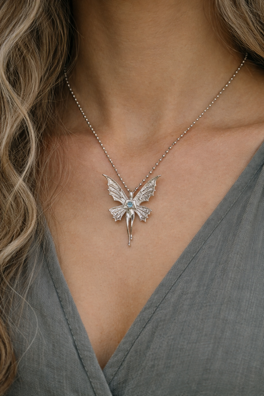 ALDEA DE TIERRA - IRINA